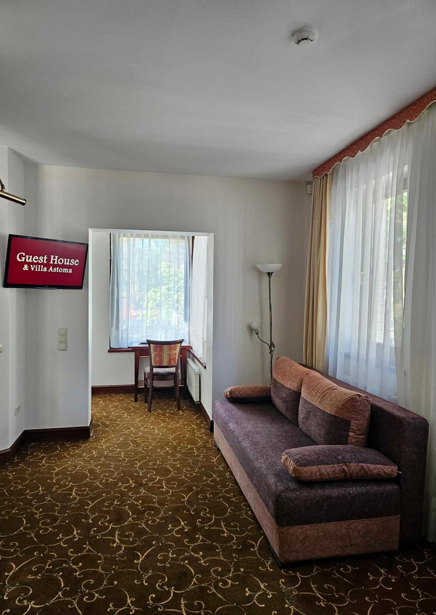 Guest House & Villa Astoma Palanga Exteriér fotografie